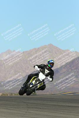 media/Feb-12-2022-SoCal Trackdays (Sat) [[3b21b94a56]]/Turn 9 Set 1 (1130am)/